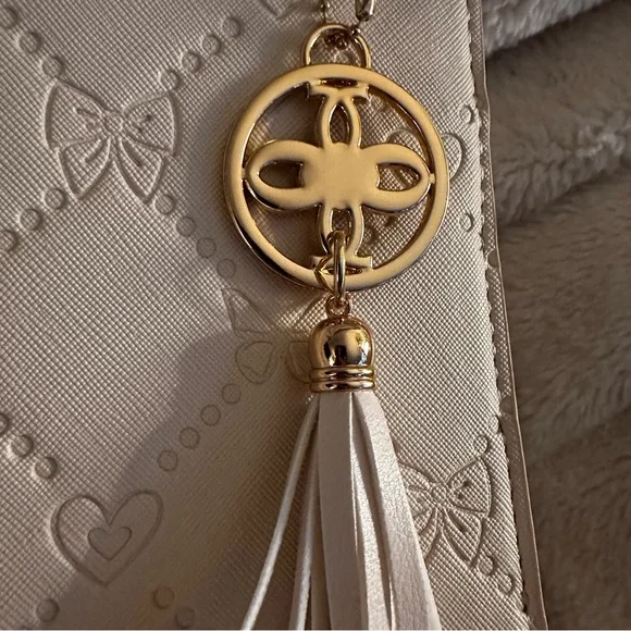 Crossi Beige Crossbody Bag: NWT - Picture 4 of 13